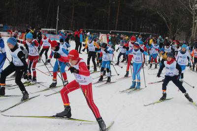 В Мемориальном парке Рязани хватило снега на «Лыжню Бирюкова»